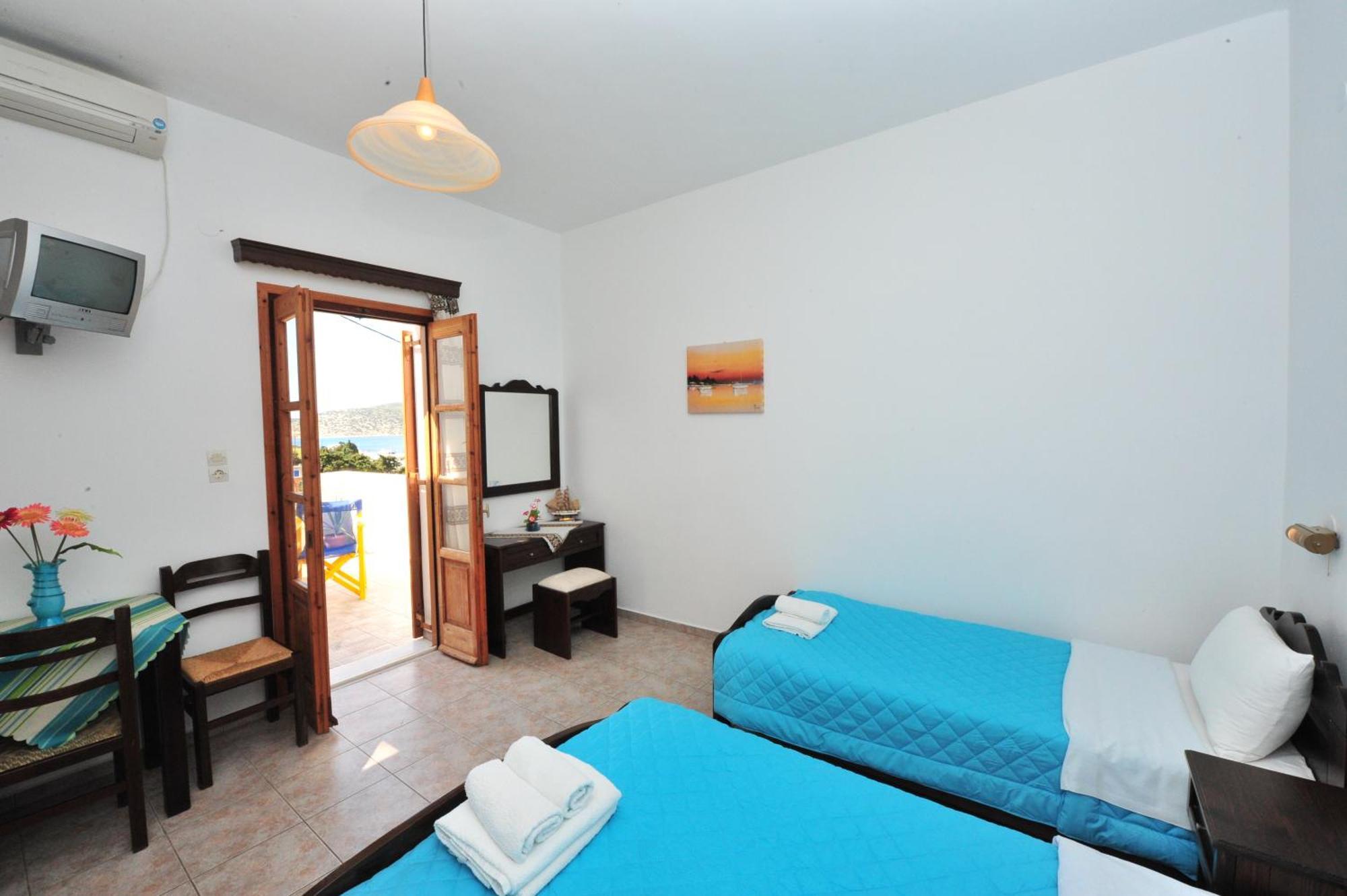 Aparthotel Pension Sofia Amorgos à Katápola Extérieur photo